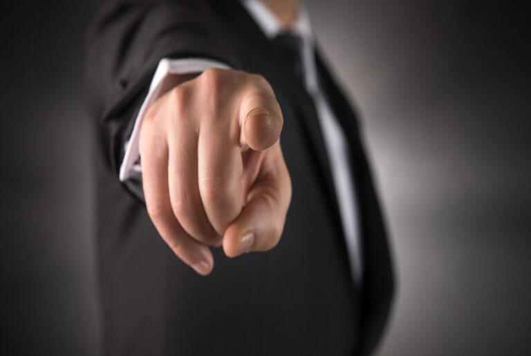 ทำไมผมซึ่งทำงานมา 10 ปี ถึงอยากบอกคุณว่าอย่าพึ่งรีบลาออกจากงานประจำ