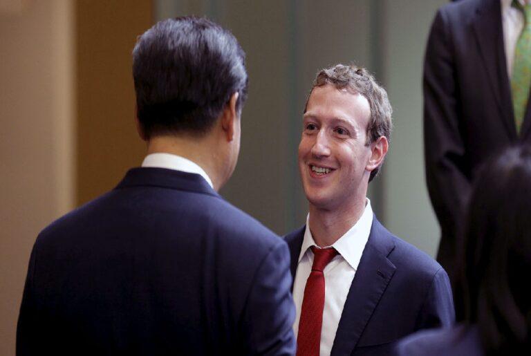 วิธีการแนะนำตนเองให้น่าจดจำต่อหน้าลูกค้า