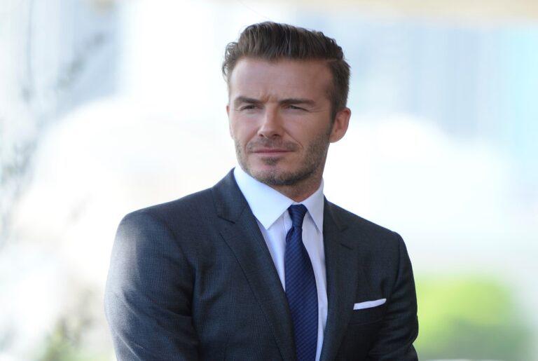 แต่งตัวออกไปทำธุรกิจสไตล์เซลล์ร้อยล้าน