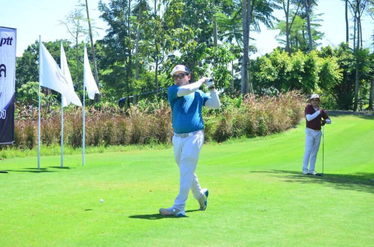 วันสิ้นปี 2023 ฝากไว้ ให้กับทุกคน